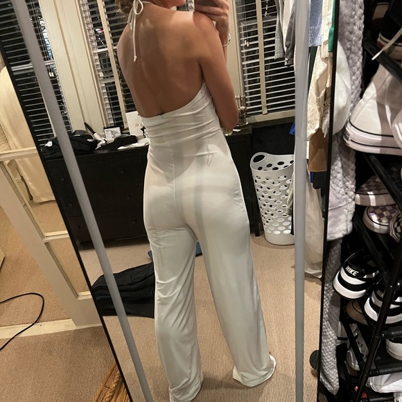 Windsor white jumpsuit. Size medium. New with tags. - Picture 2 of 3